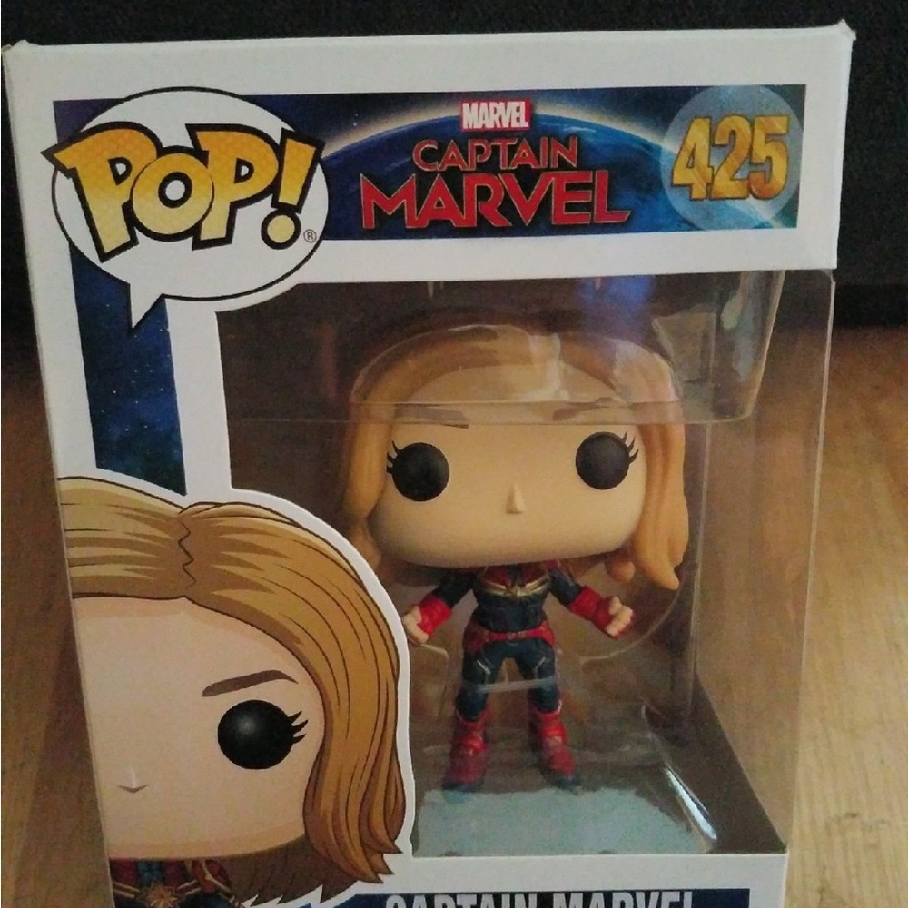 Funko Pop Captain Marvel Figure